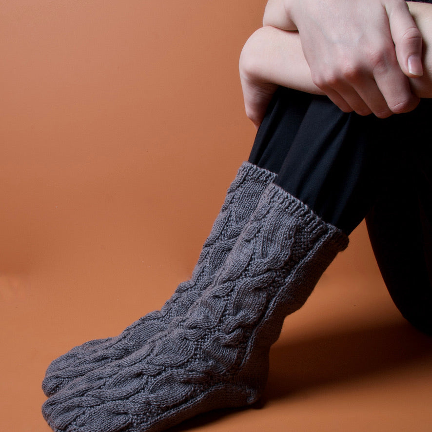 Håndstrikkede uld sokker fra Kakej | Bæredygtige gaver fra Planetwize | www.planetwize.dk